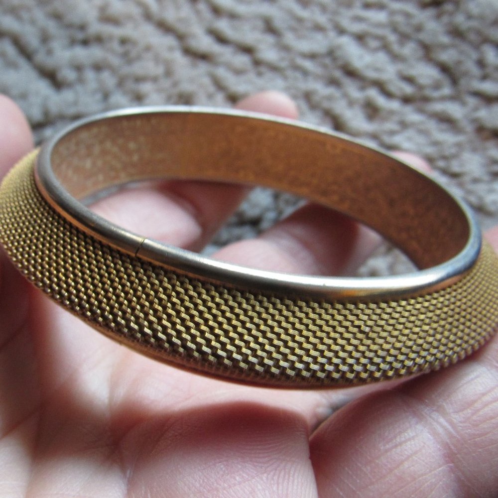 Vintage Gold Mesh Bangle Bracelet